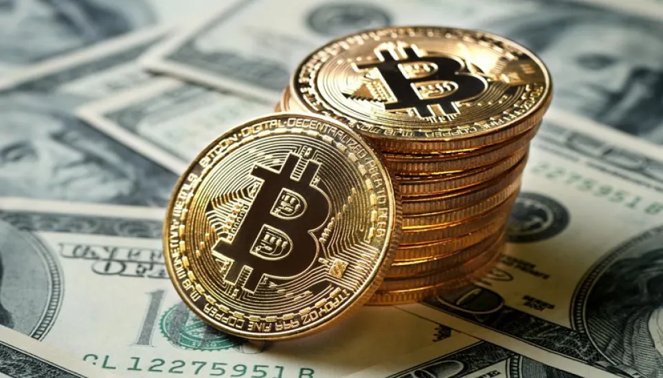 Bitcoin prices roar back towards $40,000