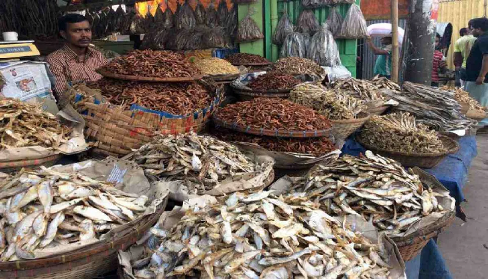 After lockdown blues, dried fish industry buzzing again