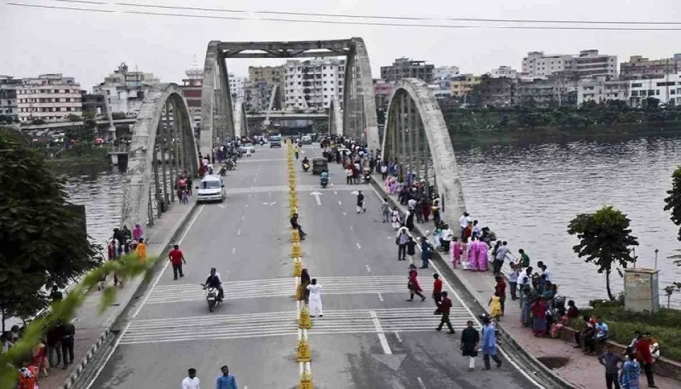 Creating nuisance: Over 400 teenagers detained from Hatirjheel since Jan 26