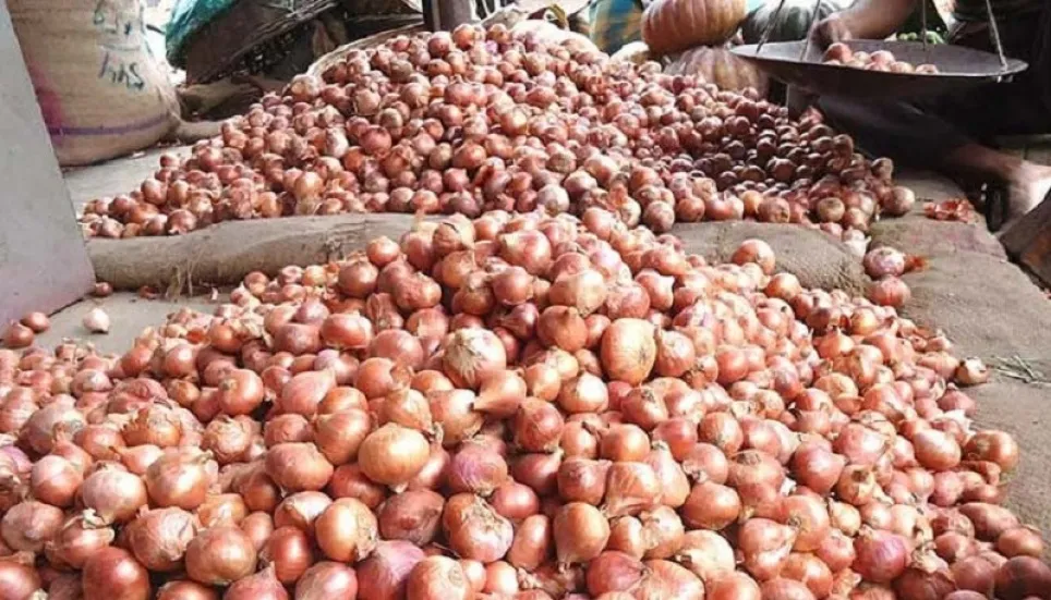 Lower demand slashes onion prices