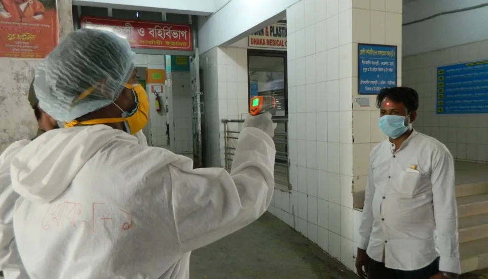 Pandemic in Bangladesh likely to soar in mid-May, warn experts