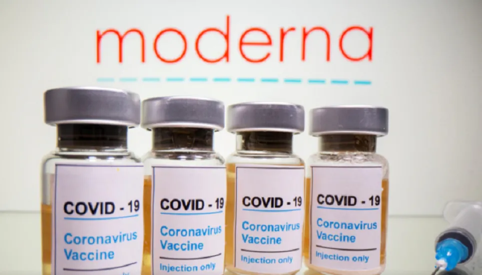 Moderna asking US, European regulators to okay its virus shots